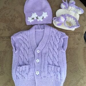 Hand-knitted infant set of 3